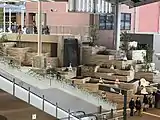 日本・南町田グランベリーパーク駅の人工滝