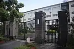 愛知県立惟信高等学校正門門柱（2021年9月）