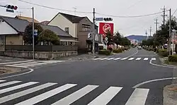 美濃池町交差点