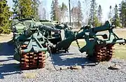地雷処理ローラーを装着したStrv.103C（前面）