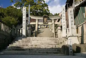 御袖天満宮。『転校生』『かみちゅ!』『てっぱん』の舞台。