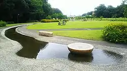 ピクニック広場