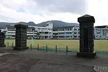 三根小学校