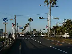 一ツ葉道路北線終点 昭栄町出入口(一ツ葉橋南交差点)