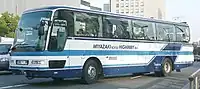各社独自カラーとなりハイデッカーに変更されて導入された車両三菱ふそう・エアロバス(宮崎交通)