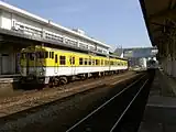 1・2番のりばに停車中の列車（2008年2月）