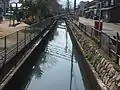 敦賀城の堀と伝わる赤川