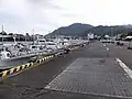 北岸から西を望む