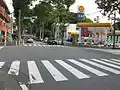 もえぎ野公園前交差点