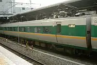 モハ380-72