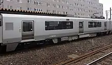 モハ735形