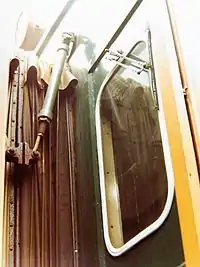 モハ80325 増設回送運転台