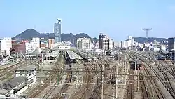 構内遠景