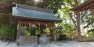 利生の水・手水舎