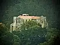 サン・ロウレンソ・デ・カルボエイロ修道院遠景