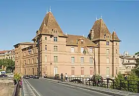 アングル美術館