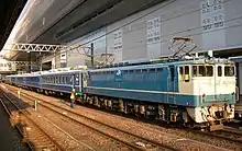 「ムーンライト松山」「ムーンライト高知」を牽引するEF65 1135(2008年3月25日 京都駅)