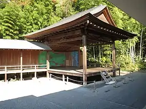 伝統芸能伝承館森舞台（登米能が開催された舞台）