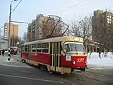1978年以降は3扉車が導入された（2006年撮影）