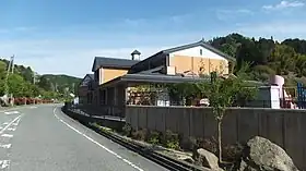 三田市立母子小学校