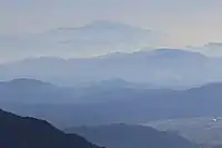 東側に浅間山