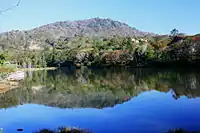 矢筈池から茶臼山