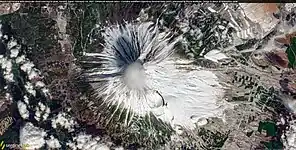衛星写真で見る富士山の笠雲