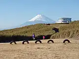 十国峠駅と富士山