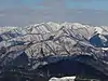 高賀山から望む平家岳(左)と美濃平家岳(右)、中央手前に蕪岳(2015年1月24日撮影)