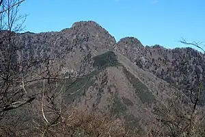 足和田山から望む十二ヶ岳（2014年12月13日）