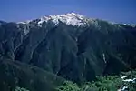 小河内岳から望む蝙蝠岳