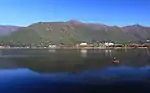 河口湖畔から望む黒岳（2015年10月26日）