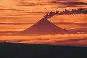 日没とシシャルディン山。2005年撮影
