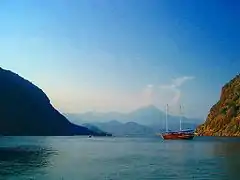 タフタル山(オリンポス山)