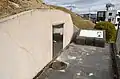石室入り口