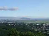 城岱牧場から函館山方面を望む（2006年8月）
