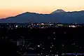 東北東から（左のピーク）（横浜市都筑区から）