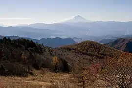 乾徳山から南の眺望