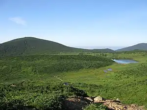 東吾妻山