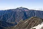 甲斐駒ヶ岳より望む仙丈ヶ岳