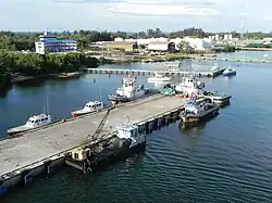 ムアラの港湾