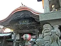 向唐門