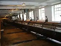 ミュール精紡機（イギリス Quarry Bank Mill）