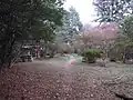 境内裏山祭神が降臨したといわれる禁足地。