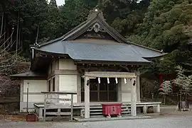 村山浅間神社(北緯35度15分41.18秒 東経138度39分58.12秒 / 北緯35.2614389度 東経138.6661444度 / 35.2614389; 138.6661444 (元摂社:村山浅間神社))元摂社。