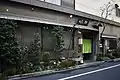 出入口廻りを見る（2020年3月6日撮影）