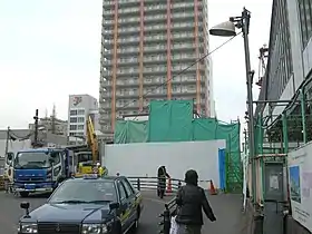 東側より