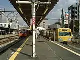 旧2・3番線ホームを見る