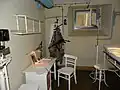 壕内の診療所（再現）