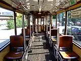 車内